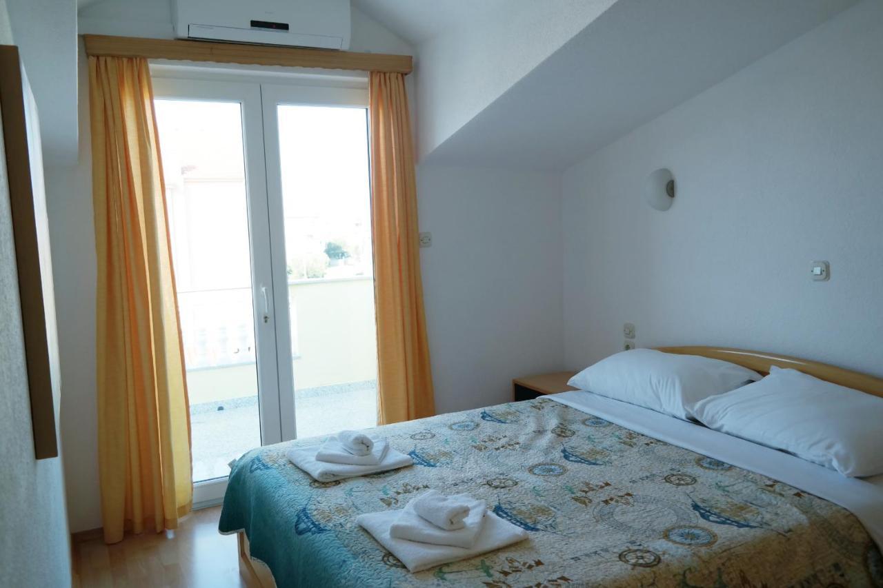 Apartments Gabrijel โวดีเซ ภายนอก รูปภาพ